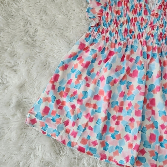 Sky Blue Shirred Yoke Ruffled Abstract Printed Blouse. Stretchy. Size M - Picture 6 of 9